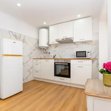 Modern Bairro Alto *